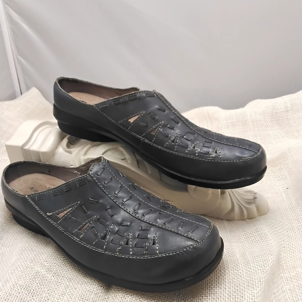 Array- Blue Leather shoe - Picture 3 of 5